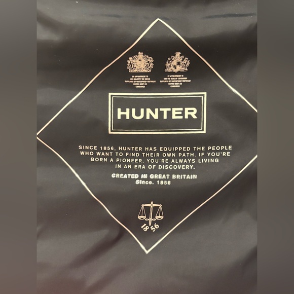 Hunter Vest - Picture 2 of 5